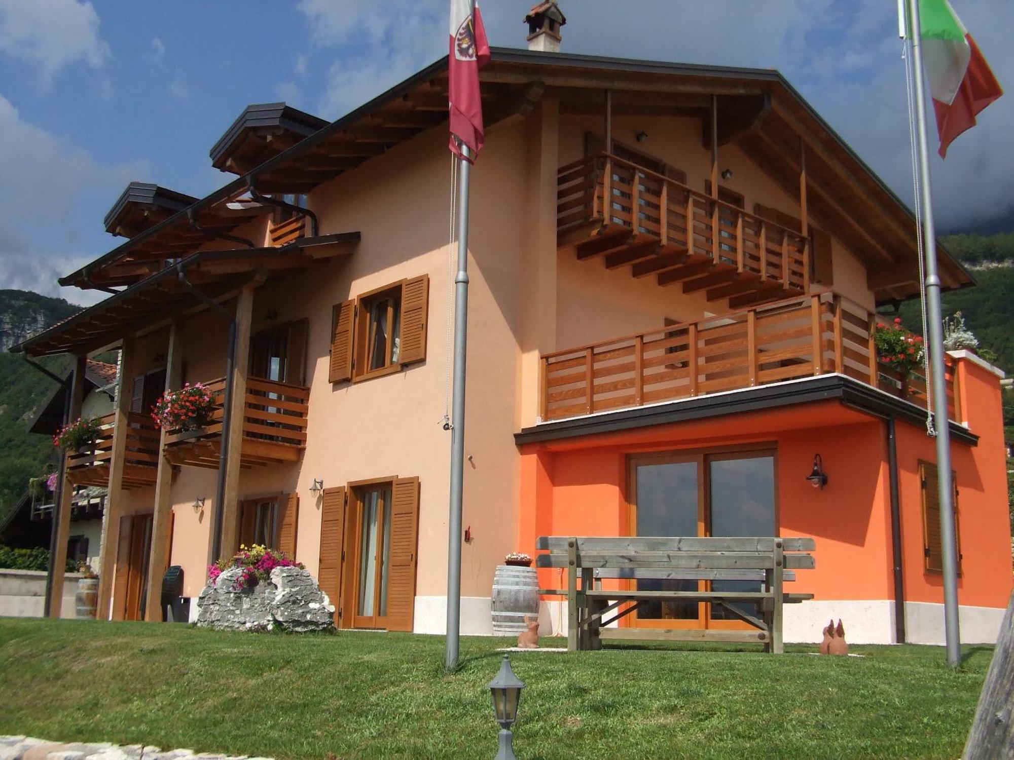 Agritur Le Pergole Hotel Villa Lagarina Eksteriør billede